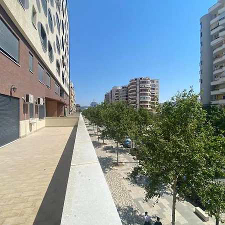 Apartment Adelon *
